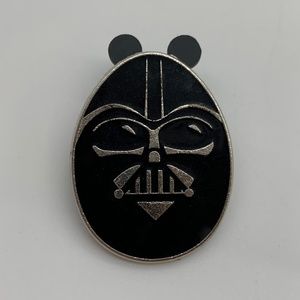 Walt Disney World Disney Parks Pin Trading 2016 Star Wars Darth Vader Lapel Pin